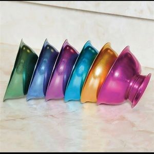 Aluminum rainbow sundae bowls